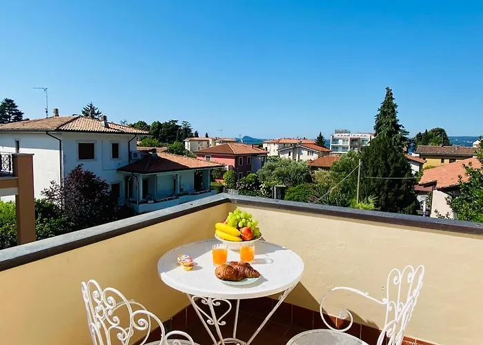 D1mora La Terrazza Lägenhet Toscolano Maderno