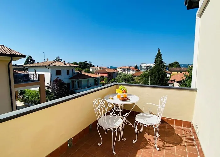 D1mora La Terrazza アパート トスコラーノ・マデルノ